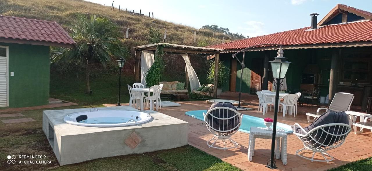 Villa Chale Da Montanha Taubaté Esterno foto